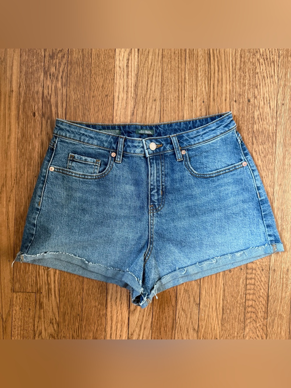 NWOT Wild Fable High-Rise Curvy Rolled Cuffed Blue Jean Women's Shorts size 10
